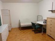 750 only one big private room on ground floor