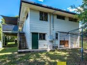 $750 per week / $3,000 Bond