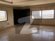 750 Sq Ft Empty Office Available On Main Shahrah E...