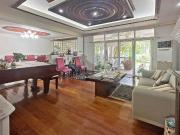 Classic 750 m² Family Home For Sale in Loyola Grand...