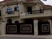 750 Square Yard House for Rent in Karachi Dohs Phase 1...