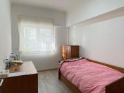 752266 Quarto com cama de solteiro em.