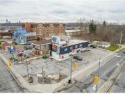 7572 Lundys Lane Lane, Niagara Falls, ON, L2H 1G8...