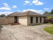 75 Circle Drive South, Cranbourne, VIC 3977