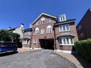 75 Falmouth Avenue, Highams Park, London E4, 2 bed flat...
