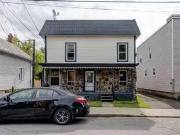 75 Rue Bouthillier N. Saint Jean Sur Richelieu, QC, J3B 5Y4.