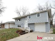 7611 Aylesworth Ave, Lincoln, NE 68505