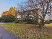 7617 7 Mile Ln, Baltimore, MD 21208