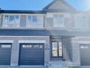 766 Miikana Rd Ottawa ON K1X 0H6 3 Bedroom House for...