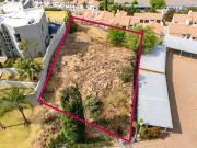 767 m² Land available in Constantia Kloof