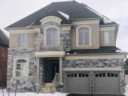 76 Alf Neely Way Newmarket ON L3Y 0C6 5 Bedroom House...