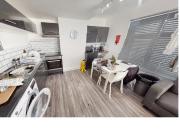 76 Estcourt Avenue, Leeds, LS6 3ET