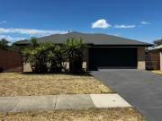 76 Greta Drive, Hamilton Valley House for rent Listed by...