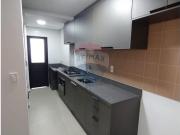 76 M² Apartamento Alugar, 2 Dormitórios localizado em...