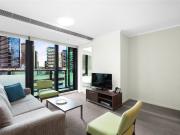 76SQM 2BD plus study In Southbank One