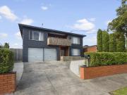 7/74 Jones Road, Dandenong