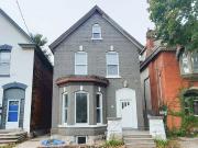 77 Victoria Avenue North 1 Hamilton ON L8L 5E3 1 Bedroom...