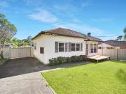 77 Yorston Street, Warners Bay NSW 2282 House For Rent $575