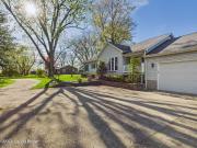 7803 E Manslick Rd