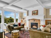 7854 Stroud Avenue N, Seattle, US, WA