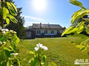 78690 Essarts le Roi Maison de plain pied nichée sur un gr