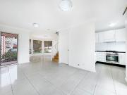 7/92 Kendall Drive, 2170, Casula Nsw