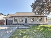 799 000$ Bungalow à Vendre à Brossard