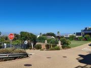 799 m² Land available in Lakeside