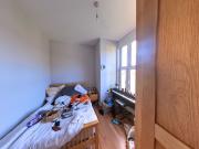 79 Flat 3 Brudenell Grove, Leeds, LS6 1HR