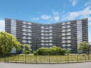 79 Thorncliffe Park Drive, East York, ON M4H 1L5 MetCap...