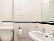 7 12 Southfields Court, London, SW19 6LJ, United Kingdom...