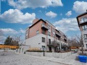 7 4045 Hickory Drive, Mississauga, ON, L4W 0G6 townhouse...