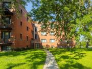 7 Av. Roosevelt Studio Apartment for Rent