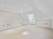 7 bed house for sale