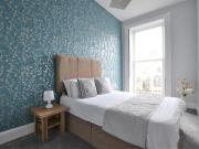 7 bed house for sale