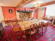 7 bed house for sale