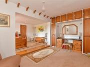 7 bed house for sale