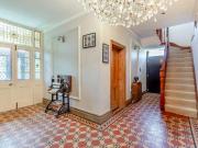 7 bed house for sale