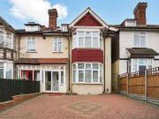 7 bed house for sale