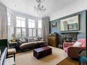 7 bed house for sale