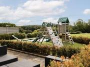 7 bed house for sale