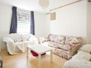 7 bed Mid Terraced House to rent in Nottingham...