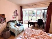 7 bed Mid Terraced House to rent in Nottingham...