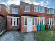7 bed Semi Detached to rent in Manchester Greater...