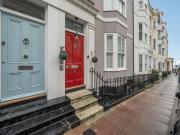 7 bedroom block of apartments for sale