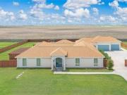 7 bedroom, Corpus Christi TX 78415 94332306