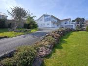 7 bedroom detached house for sale