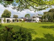 7 bedroom detached house for sale