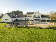 7 bedroom detached house for sale