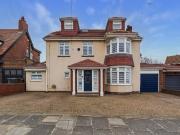 7 bedroom detached house for sale